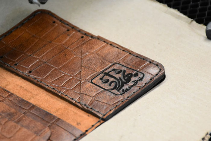 سفارشی‌سازی محصولات چرم پونا